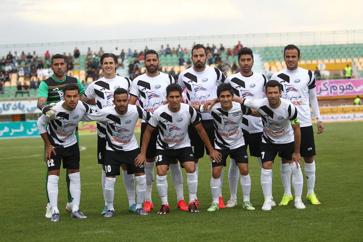 امید نظامی ‌پور بازیکن سابق گسترش فولاد تبریز به صبای قم پیوست