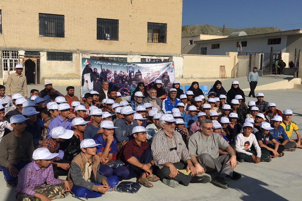 اردوی جهادی بشاگرد تاثیر خوبی در روحیه ورزشکاران و هموطنانمان در این منطقه گذاشت