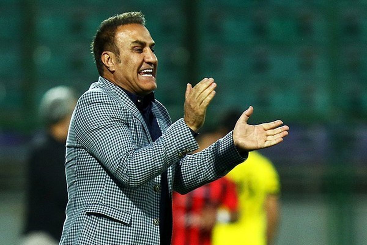 کاظمی: آندو صادقانانه بگوید و برود/ تنهایی نمی‌توانم ماشین سازی را در لیگ نگه‌دارم