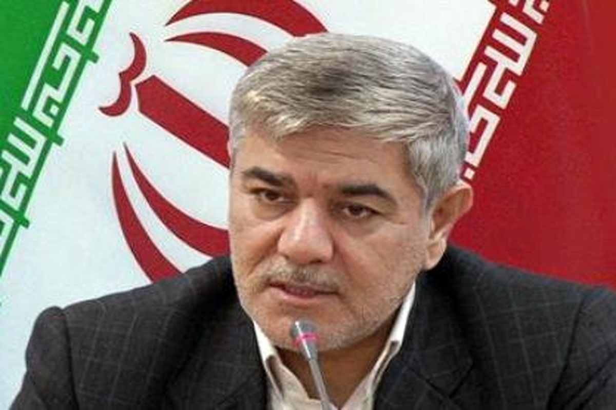 فرماندار تبریز بر تسریع در ساماندهی فروشندگان دام زنده تاکید کرد