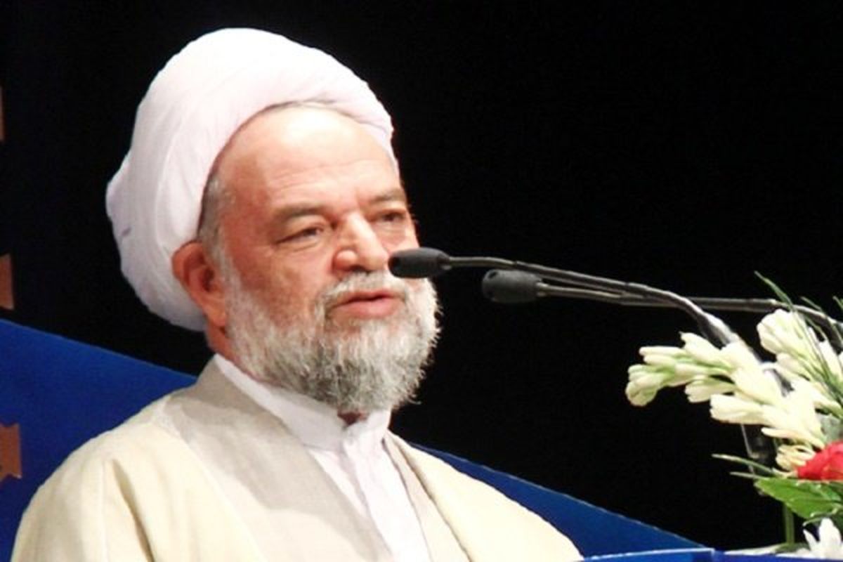 آیت‌الله هاشمی رفسنجانی،  متعلق به حزب و گروه خاصی نبود