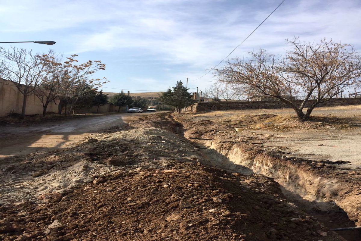 عملیات آبرسانی به روستای همه سین از توابع بخش مرکزی تهران آغاز شد