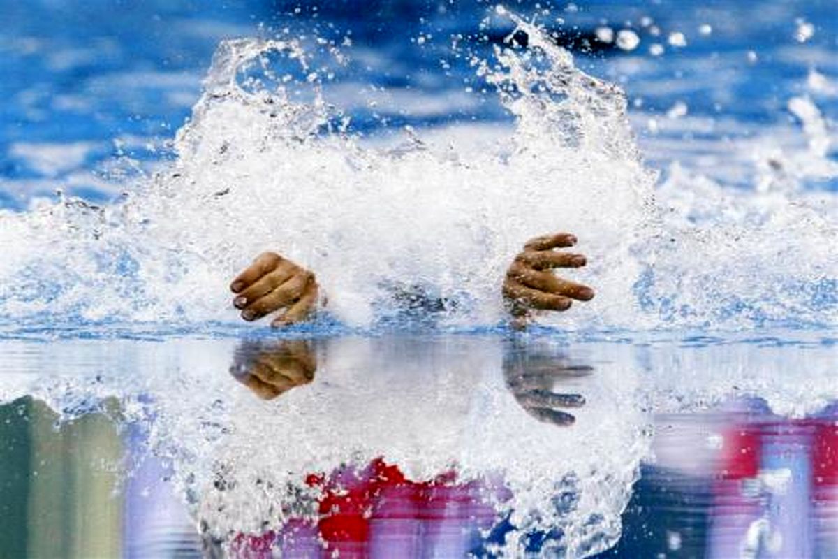 تیم ورزشهای آبی ایلام مقام دوم مسابقات آمادگی جسمانی در آب قهرمانی کشور را کسب کرد