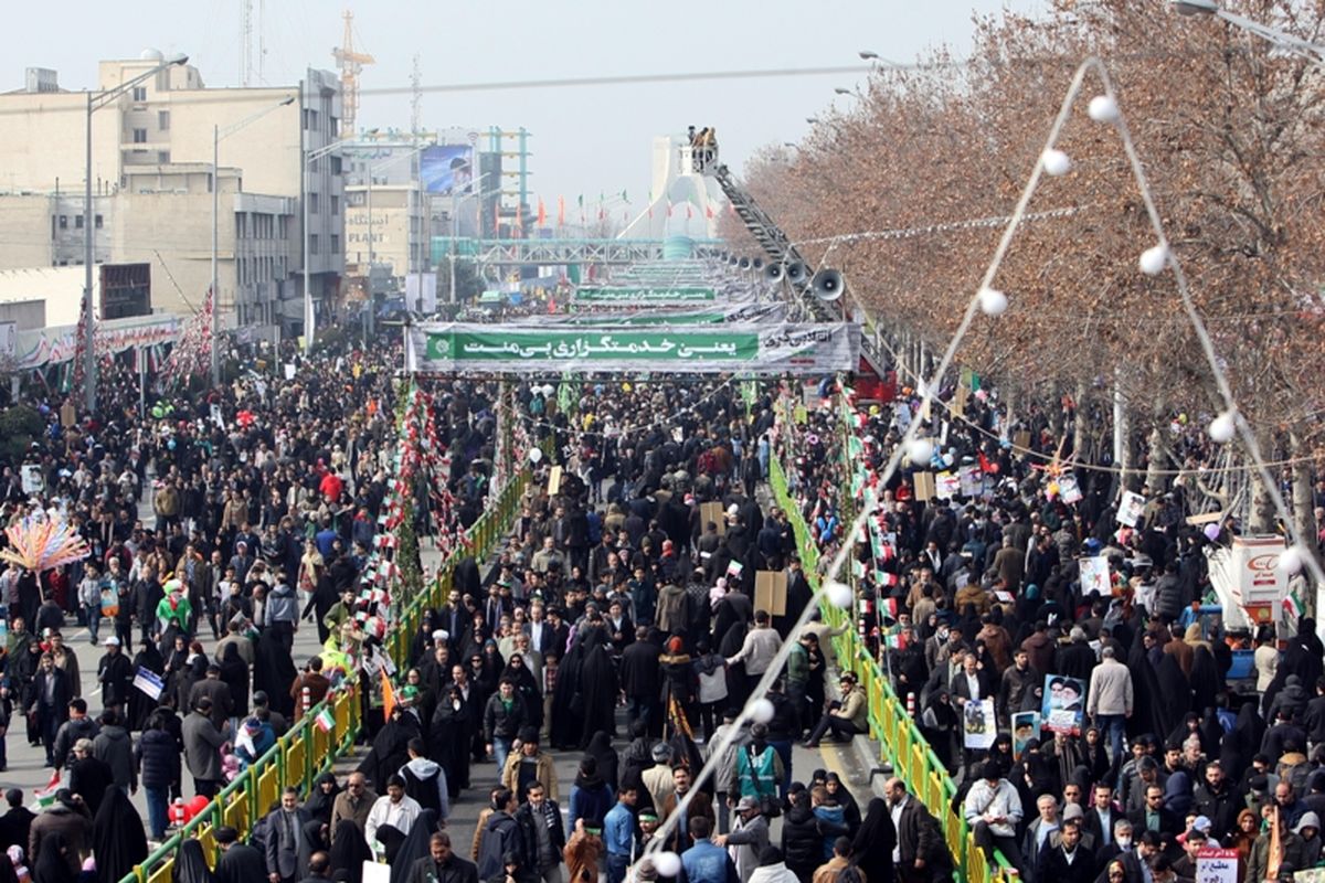 خروش مردم استان تهران در راهپیمایی ۲۲ بهمن