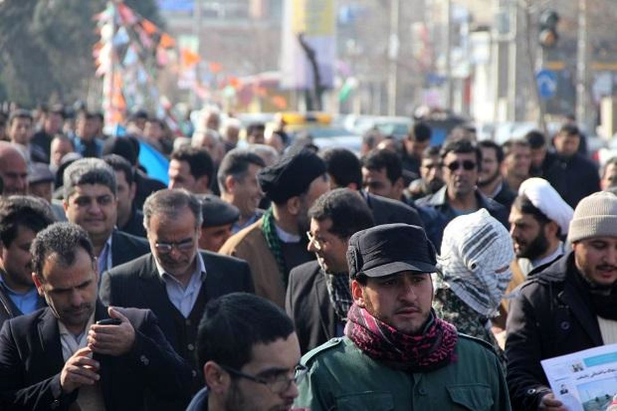 راهپیمایی ۲۲ بهمن با حضور مردم  شهرستان ملارد برگزار شد