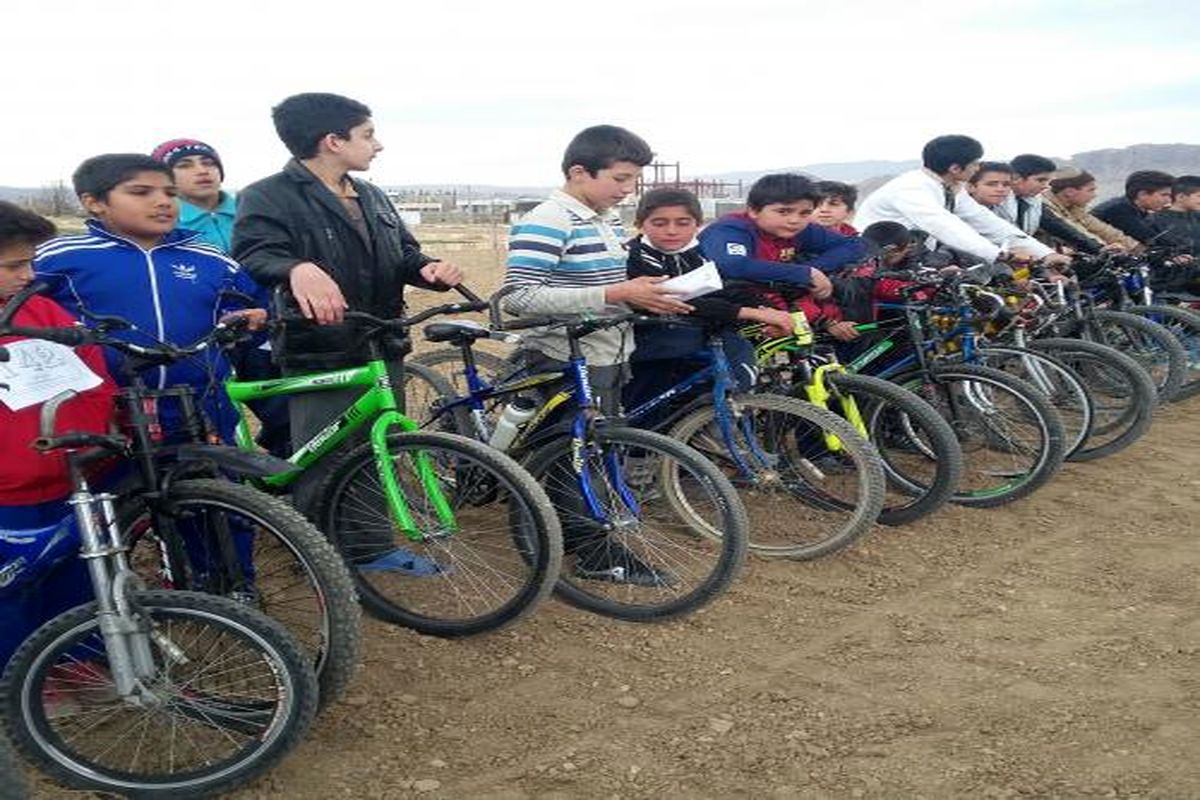 مسابقات دوچرخه سواری در رومشکان برگزارشد