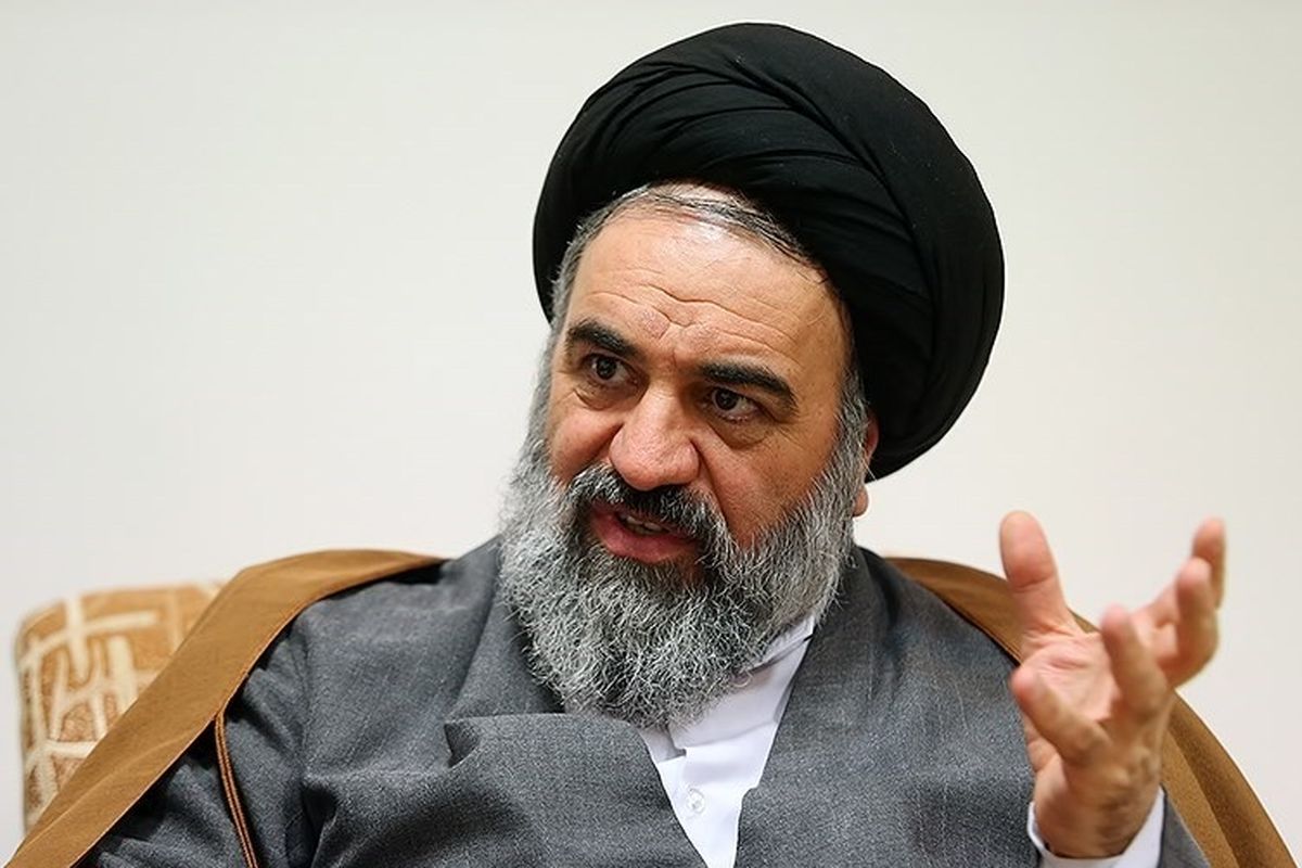 ارتباط دوسویه صنعت و نخبگان ضامن توسعه علمی کشور است