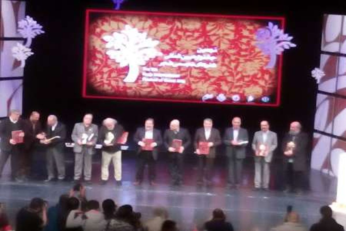 برگزیدگان جشنواره نهم هنرهای تجسمی معرفی شدند