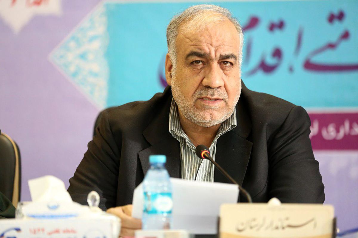 اقتصاد مقاومتی یک راهبرد بلندمدت برای کشور است/استفاده از ظرفیت بسیج در مناطق محروم