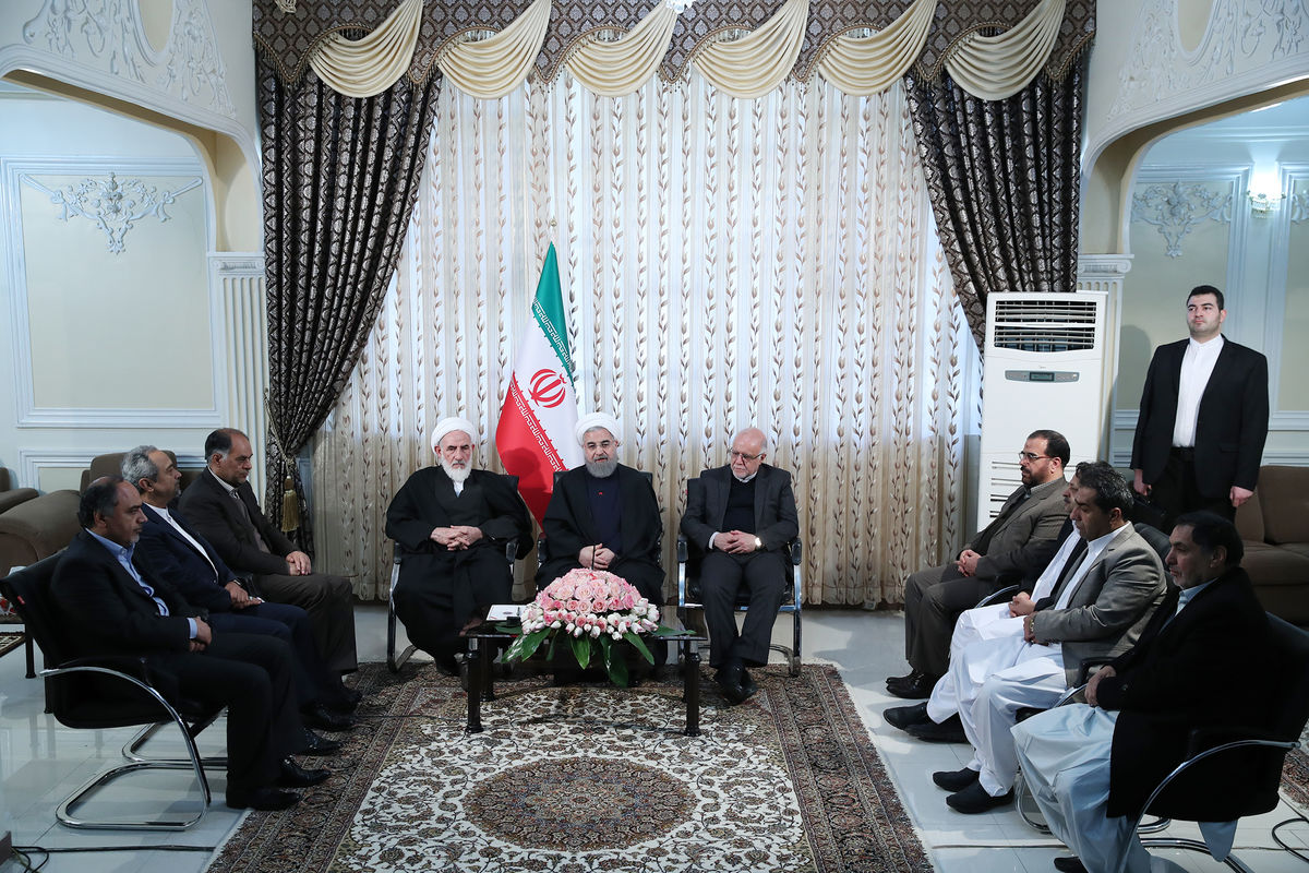 ارتباط با همسایگان برای ایران از اهمیت بسیار زیادی برخوردار است