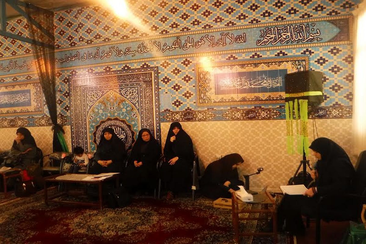 نشست کتابخوان در حوزه علمیه خواهران حضرت باقرالعلوم (ع)  شهرستان قدس