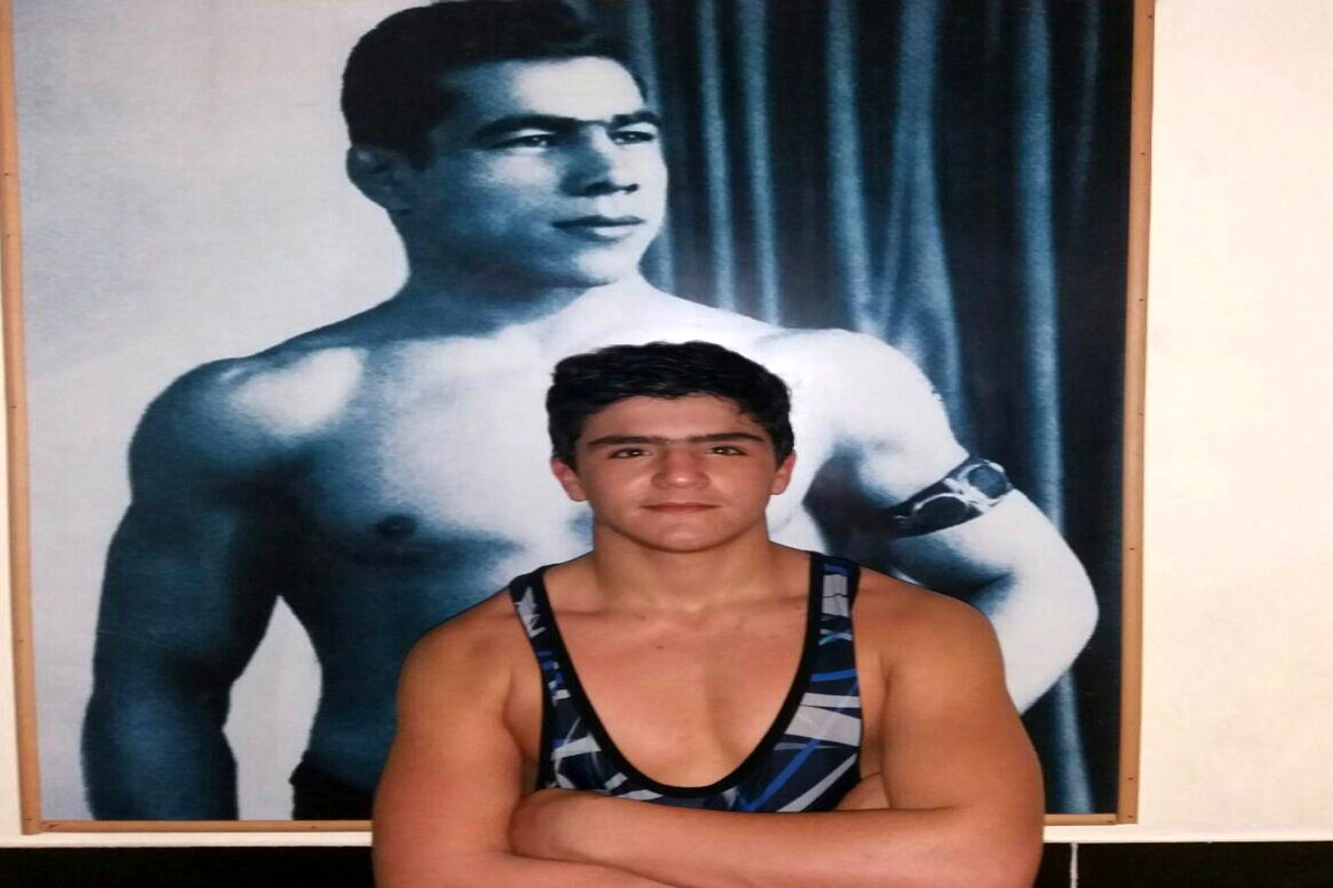 کشتی گیر سقزی به اردوی بسترسازی تیم ملی کشتی آزاد کشور دعوت شد