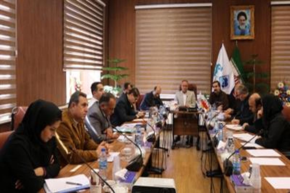 زمین‌هایی با کاربری فضای سبز باید به شهرداری سنندج واگذار شود