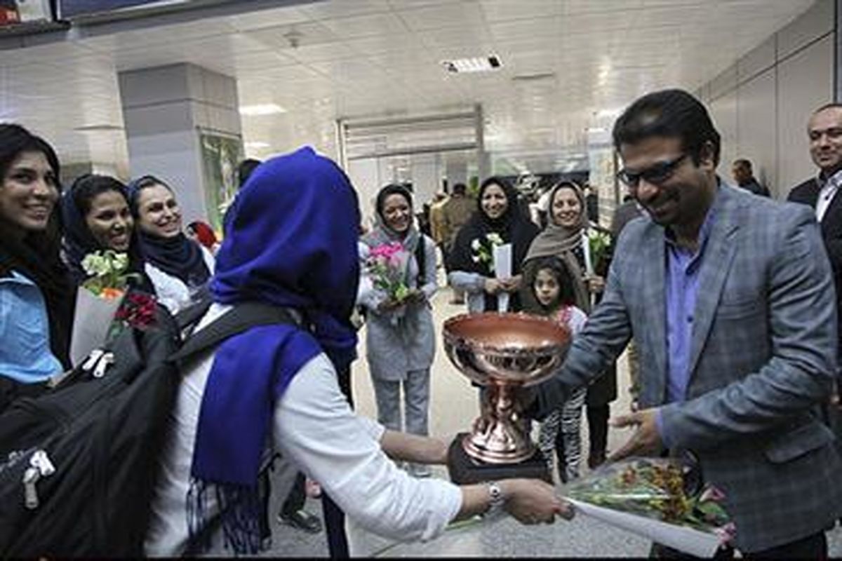 برنامه های حمایتی خوب از تیم های ورزشی بانوان در شورای شهر اهواز