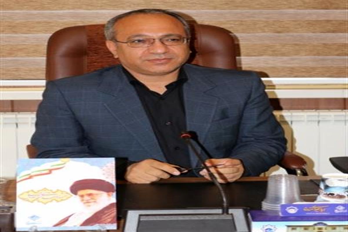 شهروندان باید به کاشت گل‌‌ها و گیاهان دارویی اقدام کنند