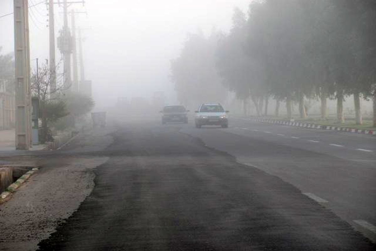 گرد و غبار برای سومین روز متوالی دید افقی را در قصرشیرین کاهش داد