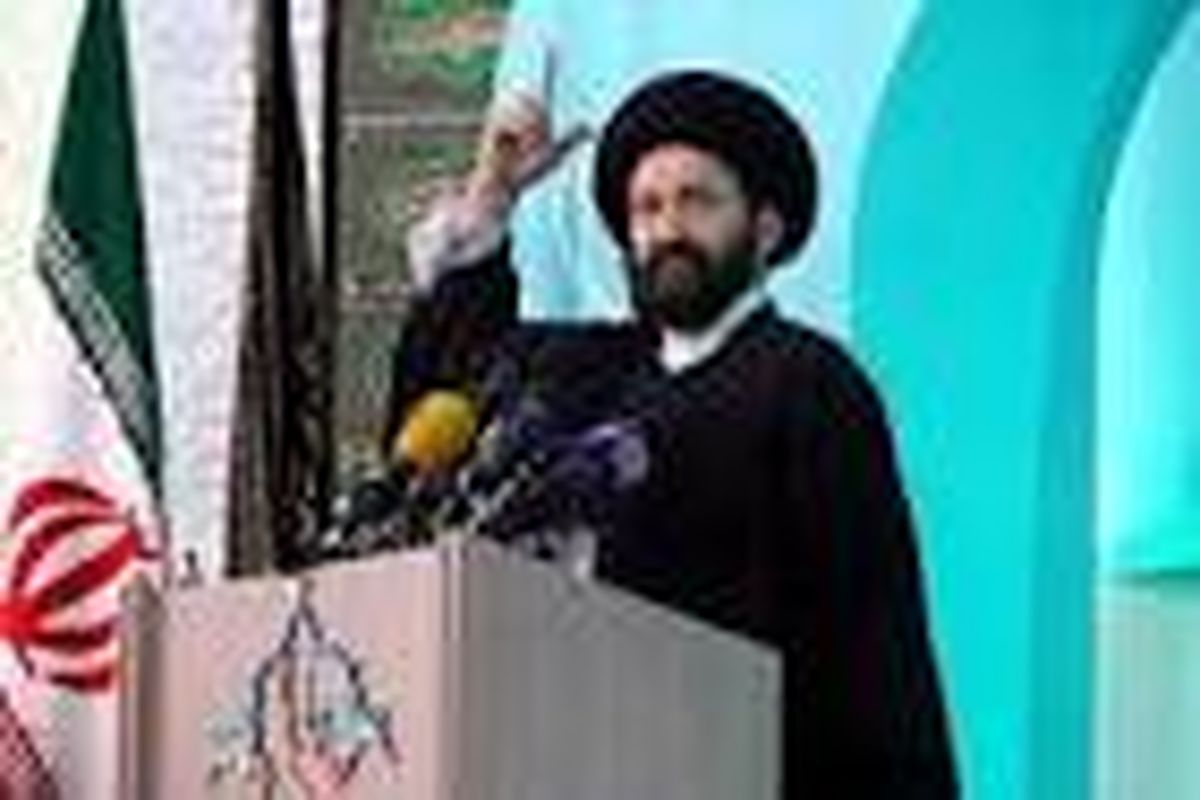 امام جمعه اردبیل: واگذاری نظارت و تعیین صلاحیت شوراها به نمایندگان را اشتباه در قانون گذاری دانست