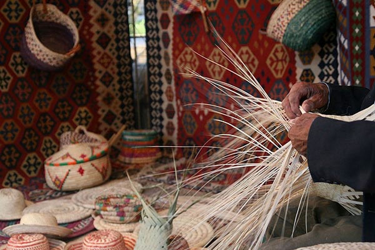 نمایش خلاقیت صنعتگران درنهمین نمایشگاه سراسری صنایع دستی استان فارس