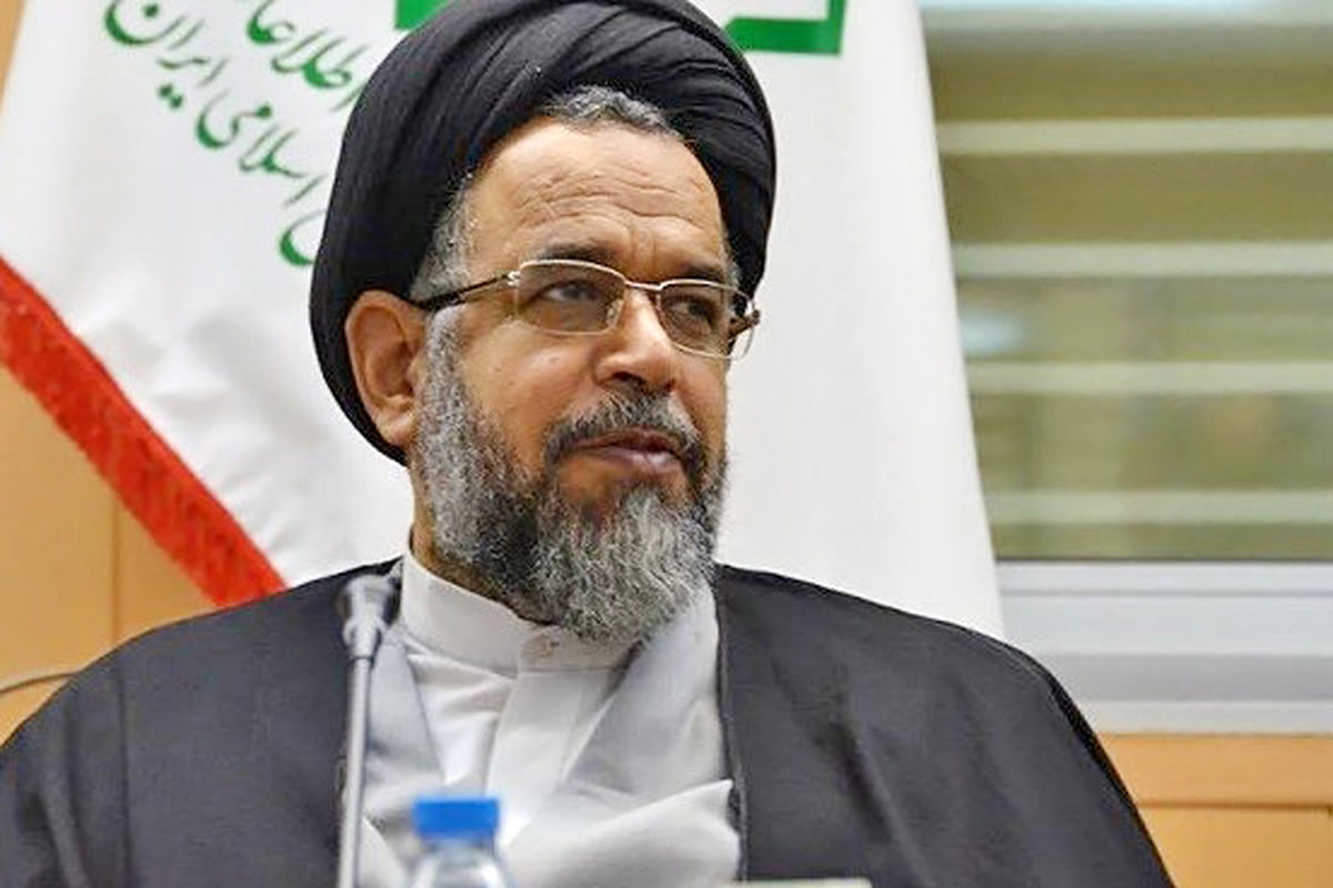 وحدت بین شیعه و سنی عامل امنیت در منطقه است