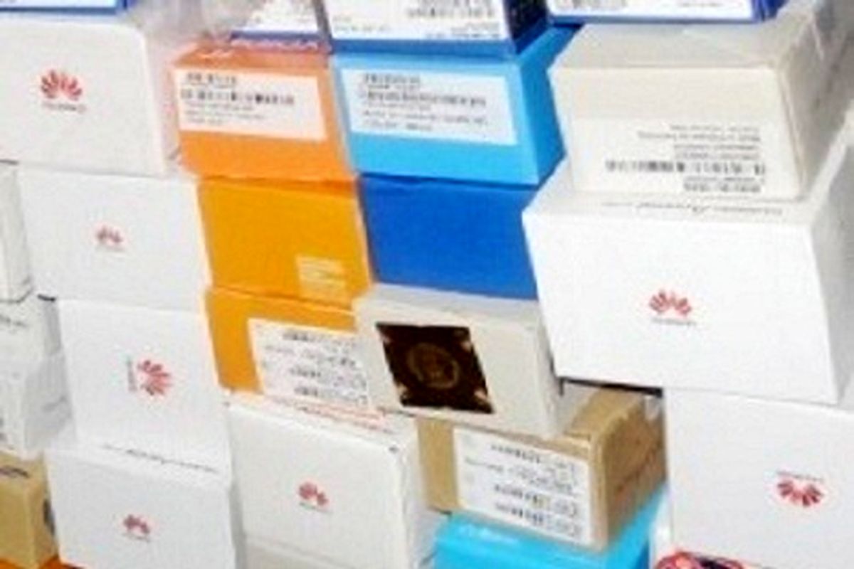 کشف گوشی های قاچاق در بانه