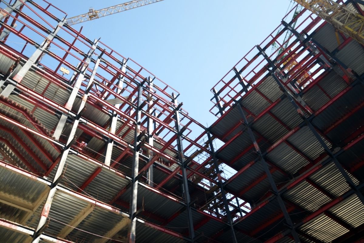 پیشرفت فیزیکی ۴۰ درصدی پروژه برج‌ دوقلوی شهرداری شهرکرد