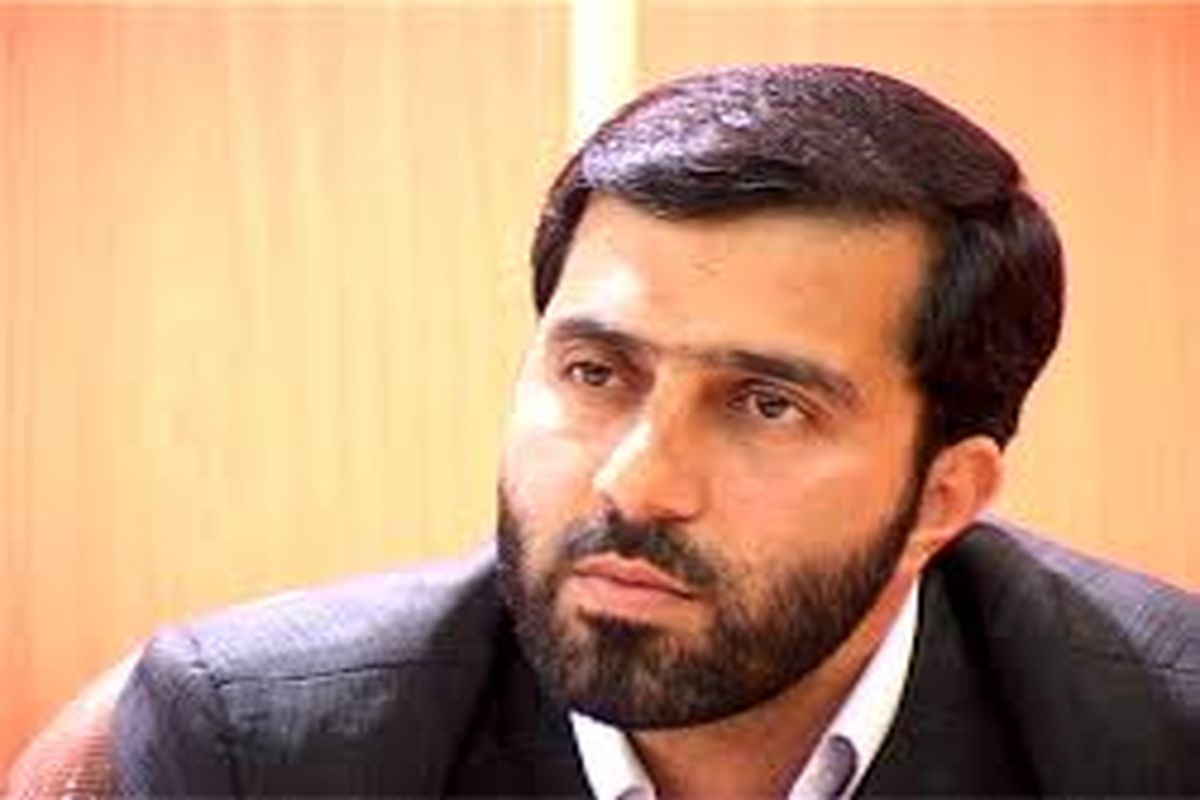 وحدت وهم دلی رمز توسعه لرستان خواهد بود / برخورد صادقانه مسئولان و نمایندگان با مردم