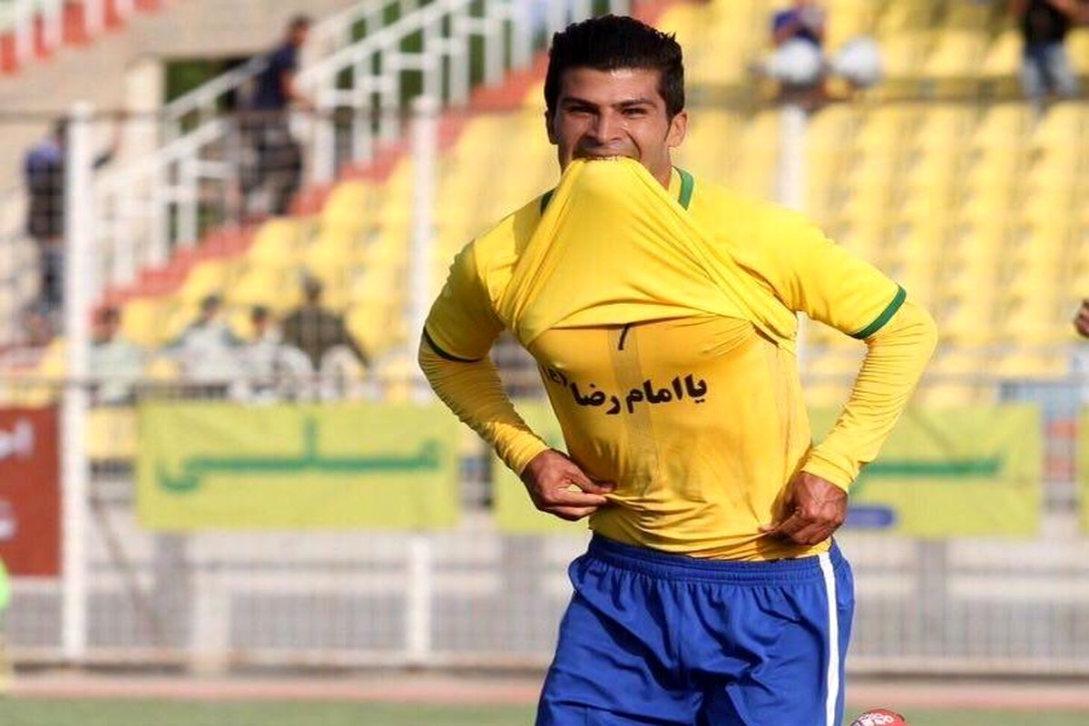پورمحمد: در لیگ برتر، قدرت فوتبال آبادان را به رخ می‌کشیم