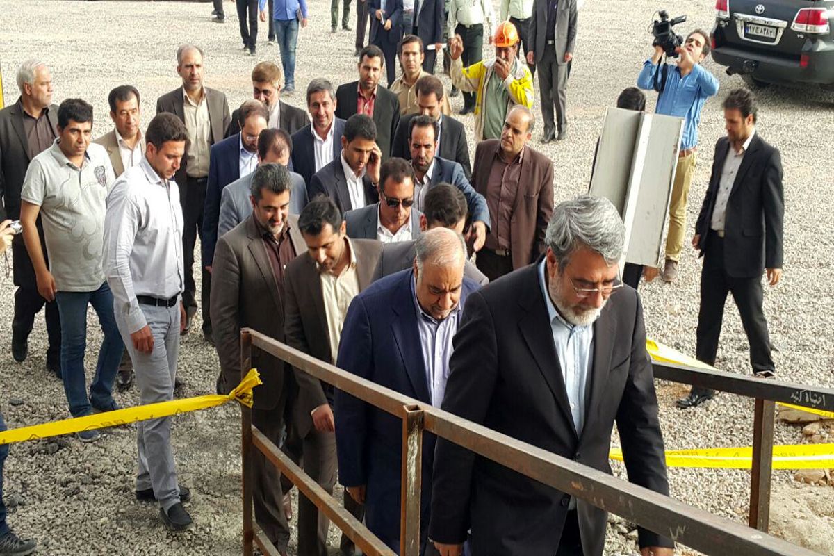 فقدان صنعت بزرگ در لرستان / لزوم استفاده مطلوب ازاقتصاد مقاومتی در استان