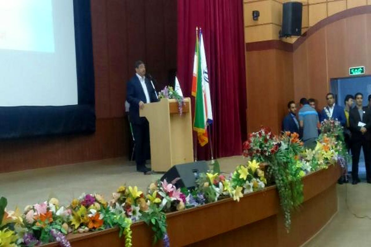 با برنامه ریزی مناسب  به دنبال کاهش آمار بیکاری  جوانان هستیم