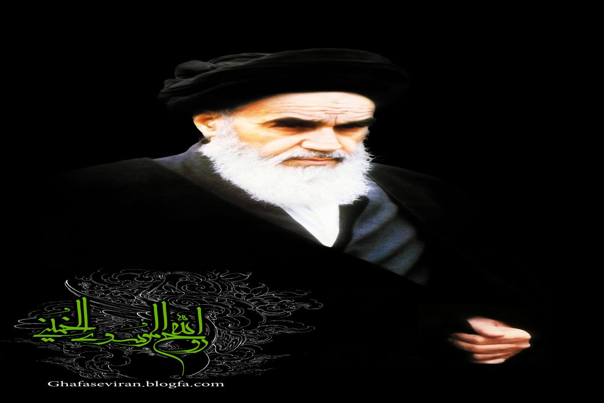 امام خمینی(ره) توانست اصل معنویت را بر حاکمیت جامعه پایدار کند