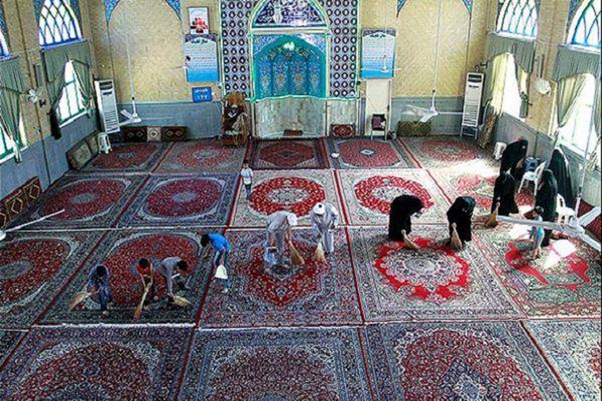 غبار روبی ۲۰۰ مسجد به نمایندگی از ۶۰۰ مسجد استان در آستانه ماه مبارک رمضان