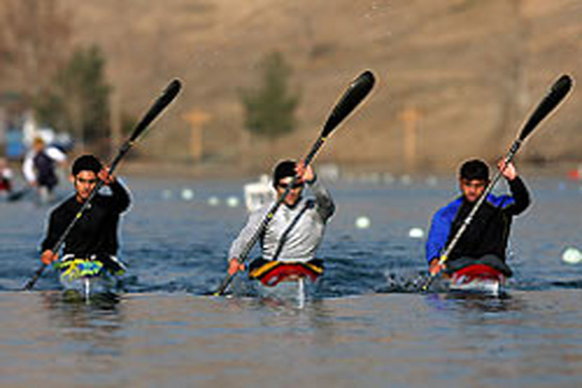 چهار پاروزن گیلانی در اردوی آمادگی تیم ملی قایقرانی آبهای آرام جوانان