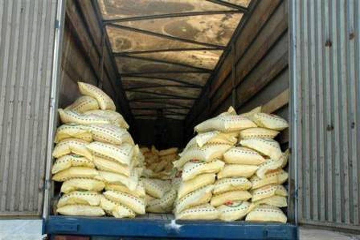 توقیف محموله میلیاردی برنج قاچاق در محور شهرکرد به اصفهان