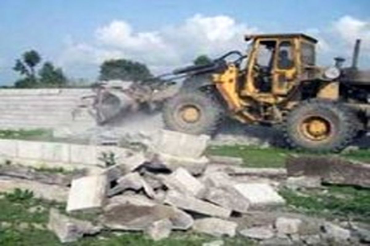 تخریب ۲۱۰ مورد ساخت و ساز غیرمجاز در باغات همدان