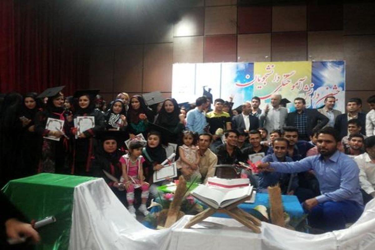 جشن فارغ التحصیلی ۳۰۰ دانشجوی دانشگاه پیام نور دهدشت برگزار شد