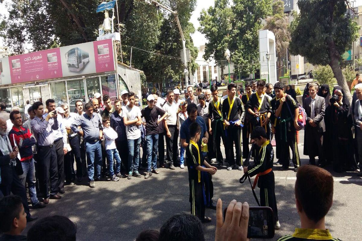 حضور جامعه ورزش قزوین در راه پیمایی روز قدس