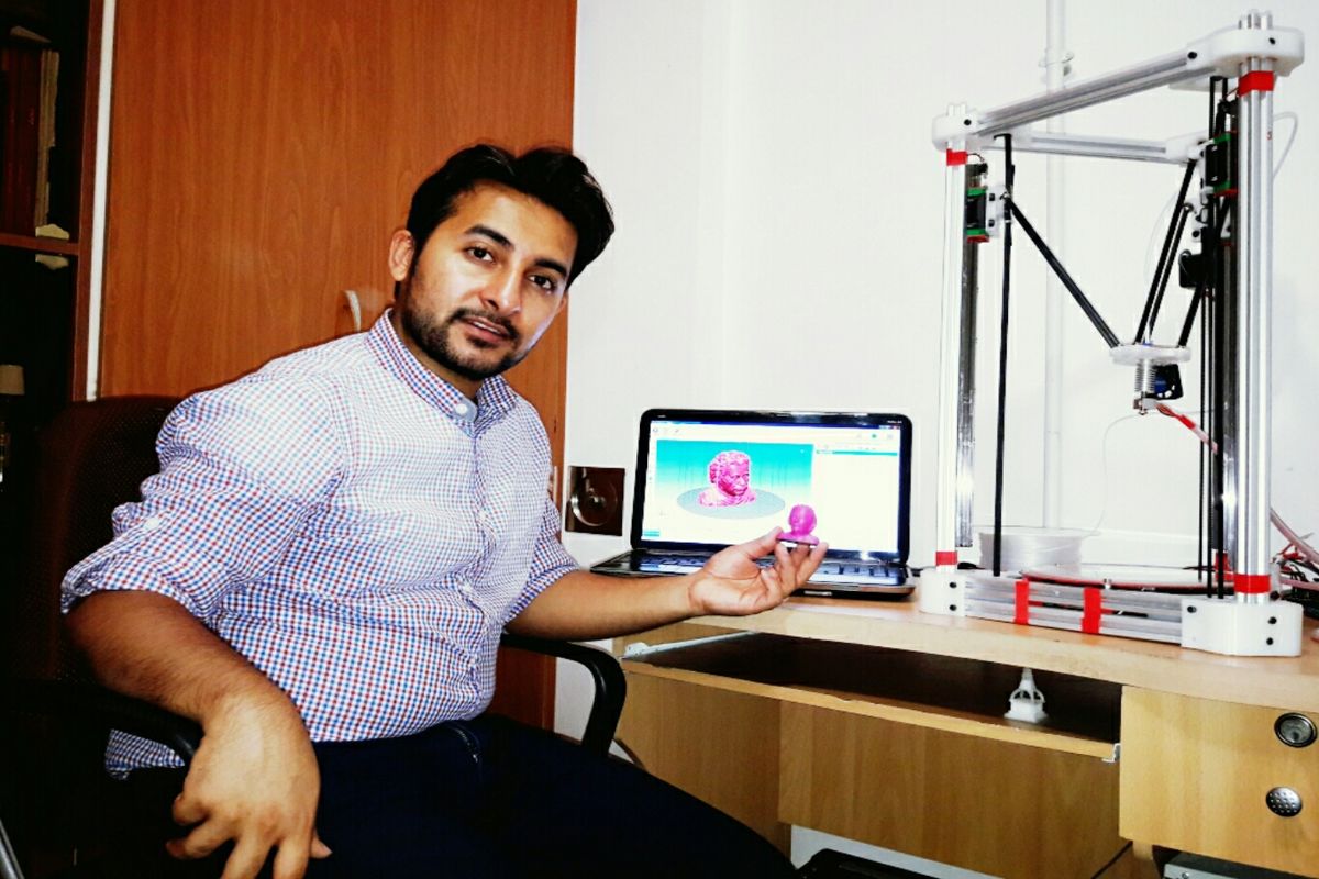 طراحی و ساخت چاپگر سه بعدی با ساختار دلتا توسط دانشجوی موسسه آموزش عالی نبی اکرم(ص) تبریز