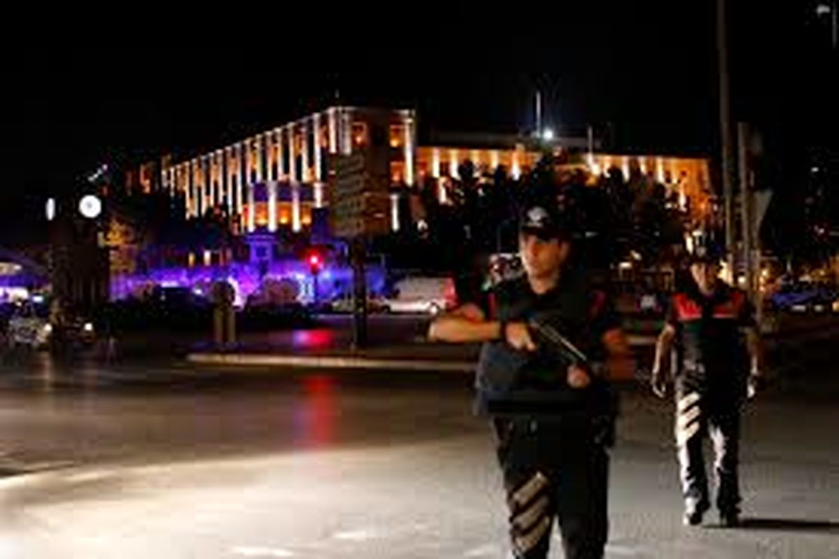 کودتا در ترکیه ۹۰ کشته برجای گذاشت