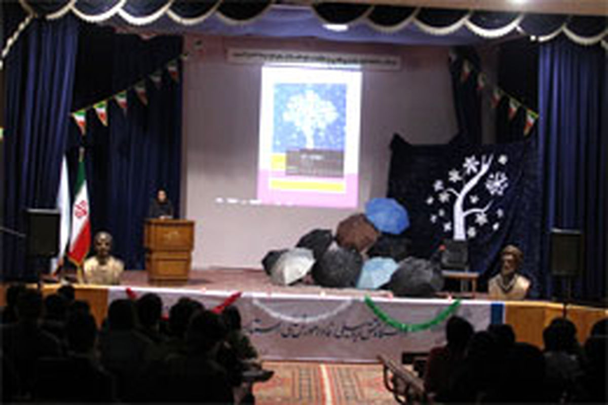 برگزاری نکوداشت «محمدرضا عبدالملکیان» شاعر کشور در نهاوند