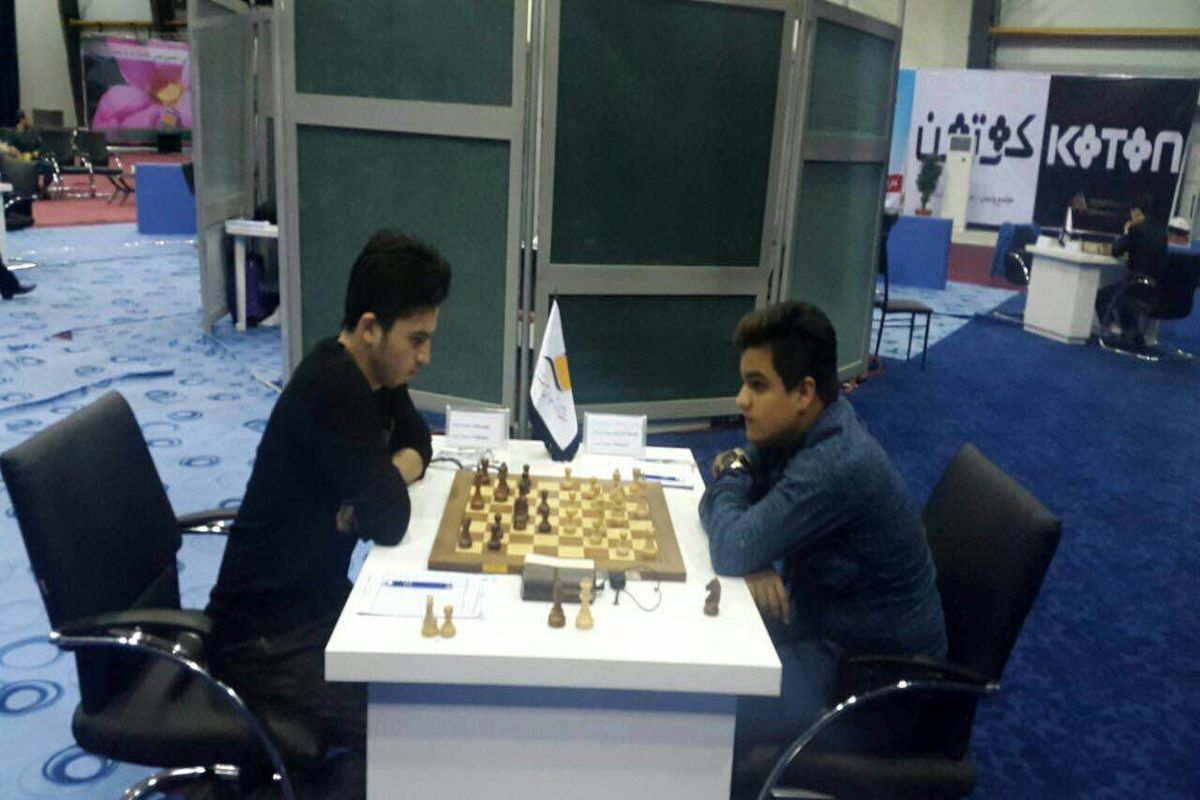 شکست تیم ملی شطرنج ایران مقابل ستارگان جهان در دور هشتم