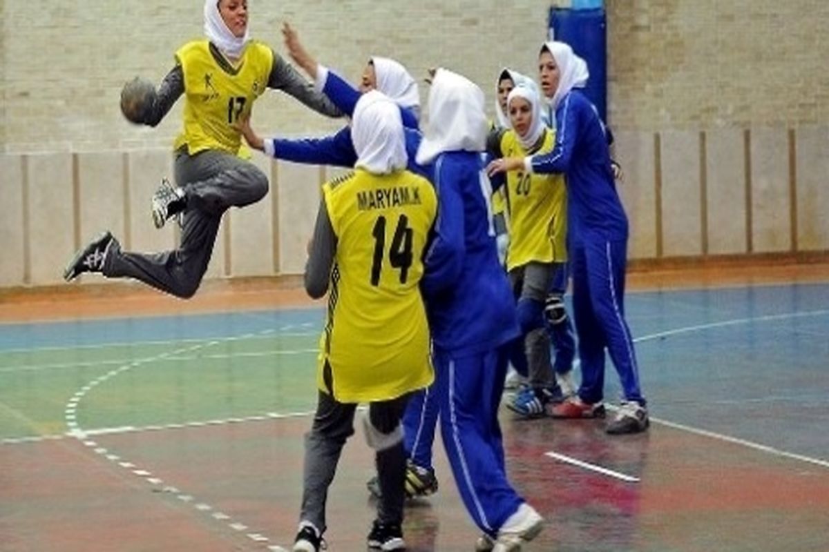 تیم هندبال دختران سپاهان قهرمان المپیاد محلات