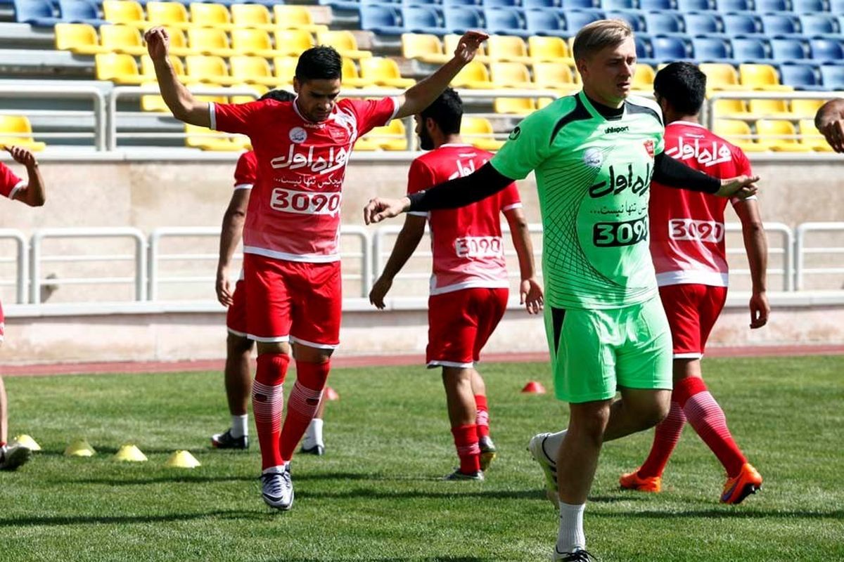 پرسپولیس با ۲۰ بازیکن تمرین کرد