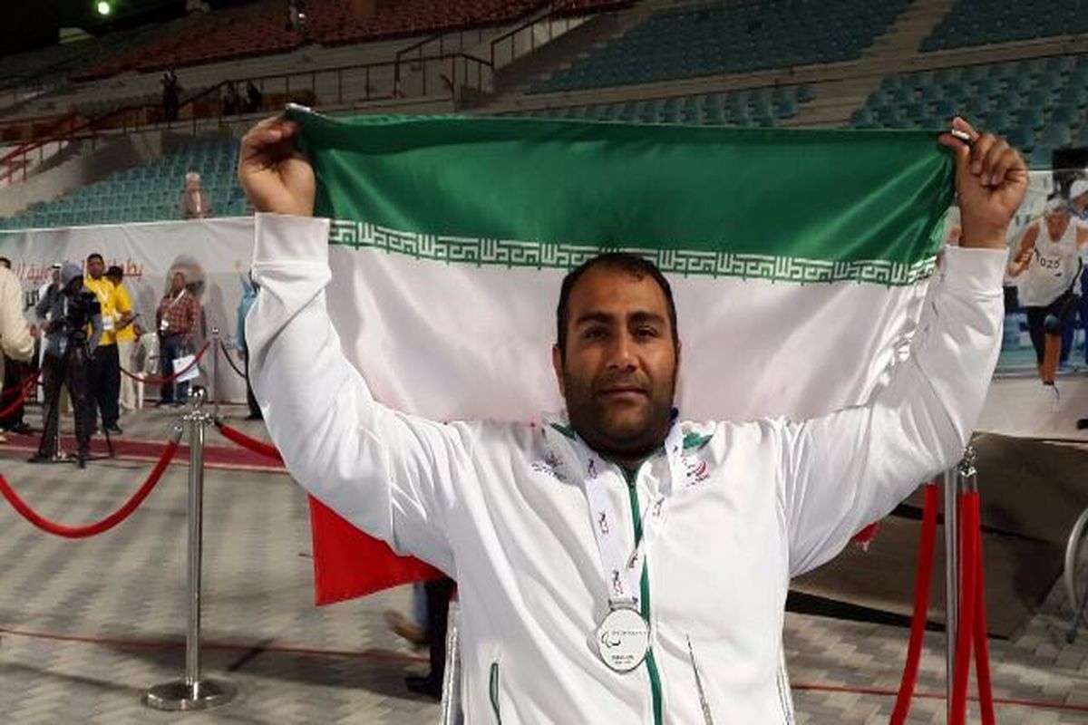 خوش بین هستم که دوباره پرچم جمهوری اسلامی ایران را در مسابقات پارالمپیک ریو بالا ببرم/مسئولان شرایط بهتری برای ما فراهم کنند