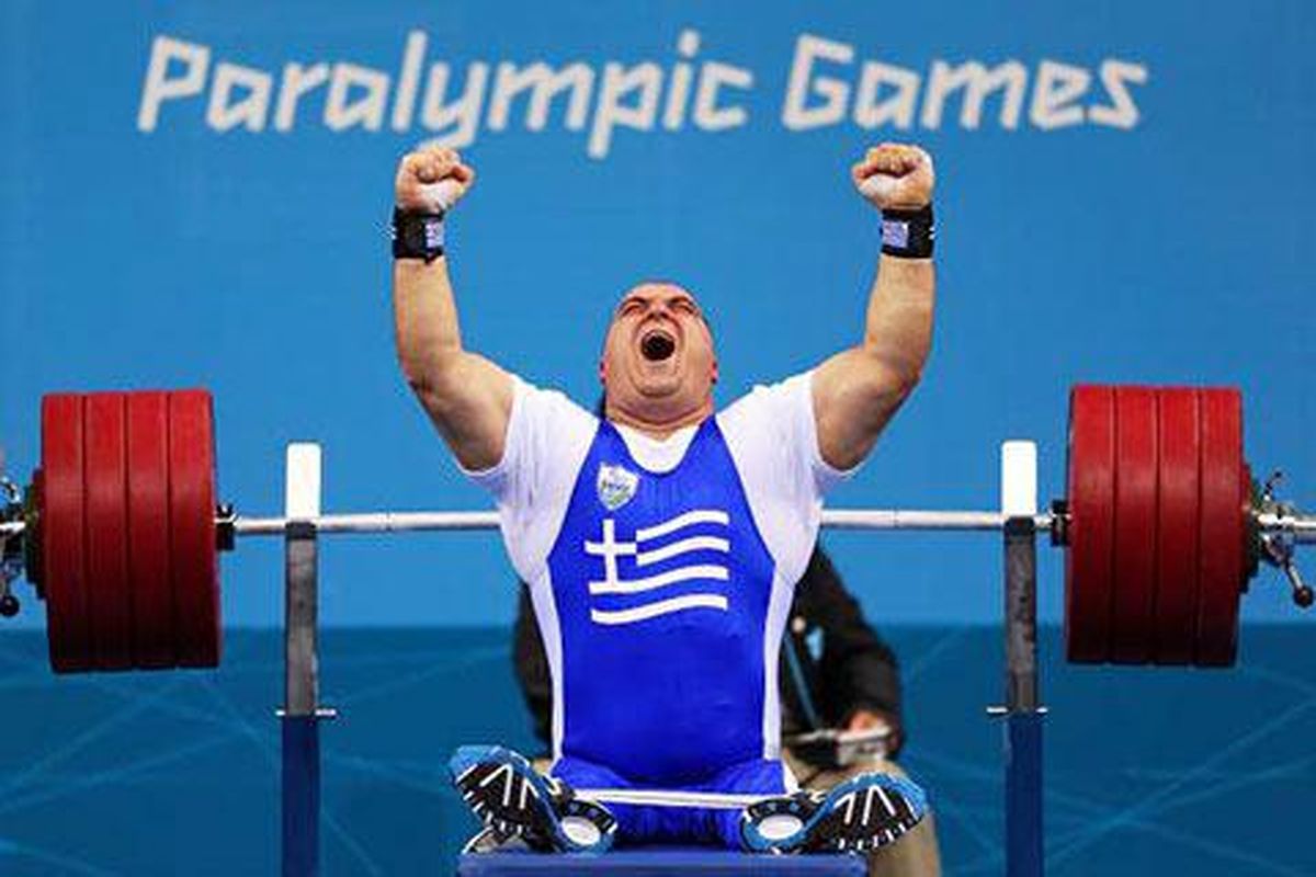 خط و نشان وزنه‌بردار یونانی برای صادق‌زاده