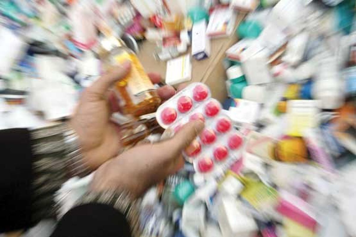مسئول دارو و درمان اداره کل دامپزشکی خراسان شمالی به مسئولان داروخانه ها هشدار داد
