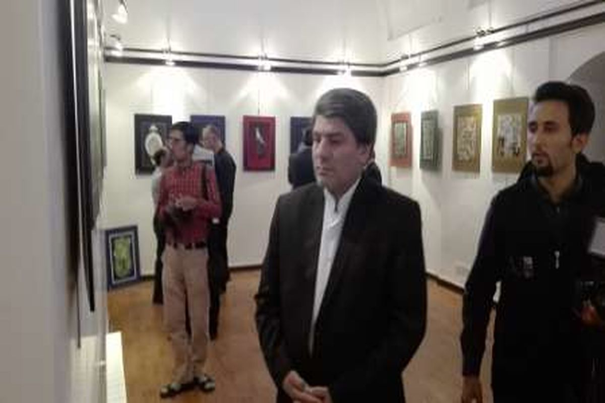 نمایشگاه هنرهای تجسمی جشنواره بین المللی امام رضا (ع) در بیرجند گشایش یافت