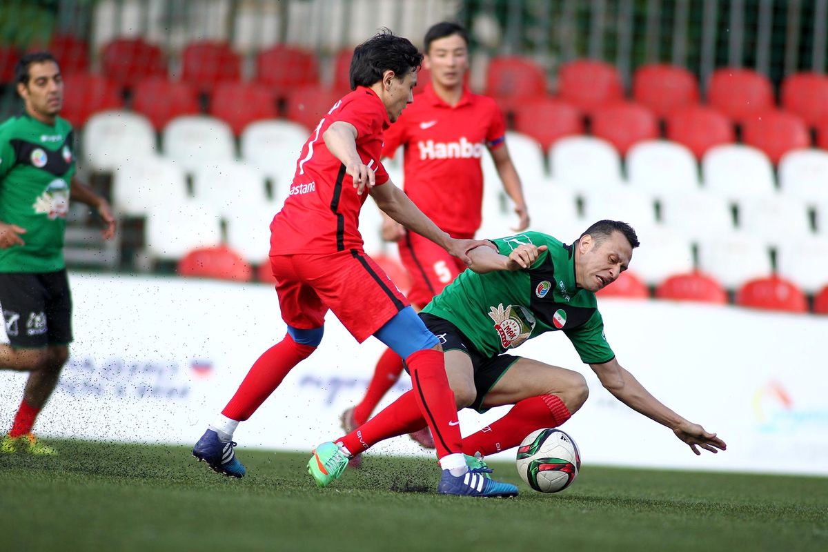 فصل جدید لیگ برتر فوتبال آذربایجان غربی آغاز شد / بروزرسانی شد
