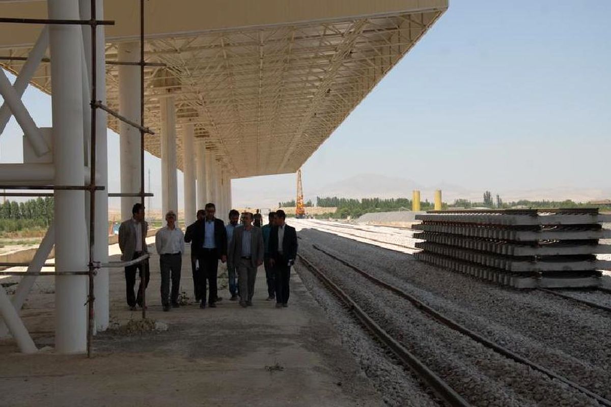 با تخصیص اعتبار پروژه ملّی راه آهن مراغه – ارومیه تا پایان دولت یازدهم به بهره برداری می رسد