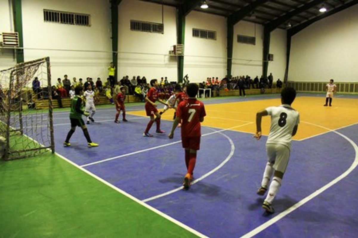 برگزاری مسابقات فوتسال نونهالان در سراوان