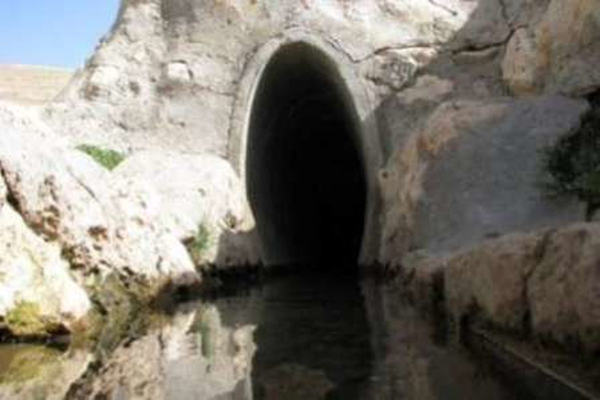 آغاز لایروبی ۳۰ رشته قنات در چهارمحال و بختیاری